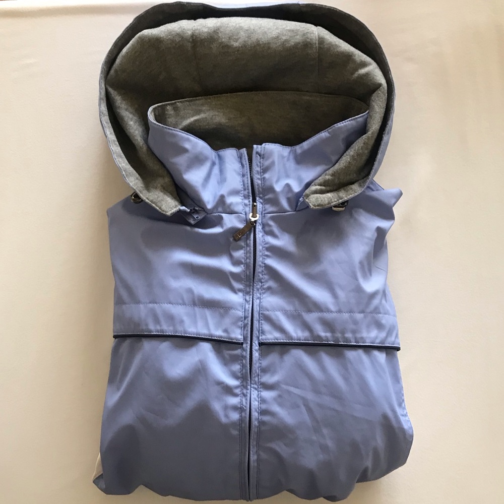 Reversible water resistant jacket